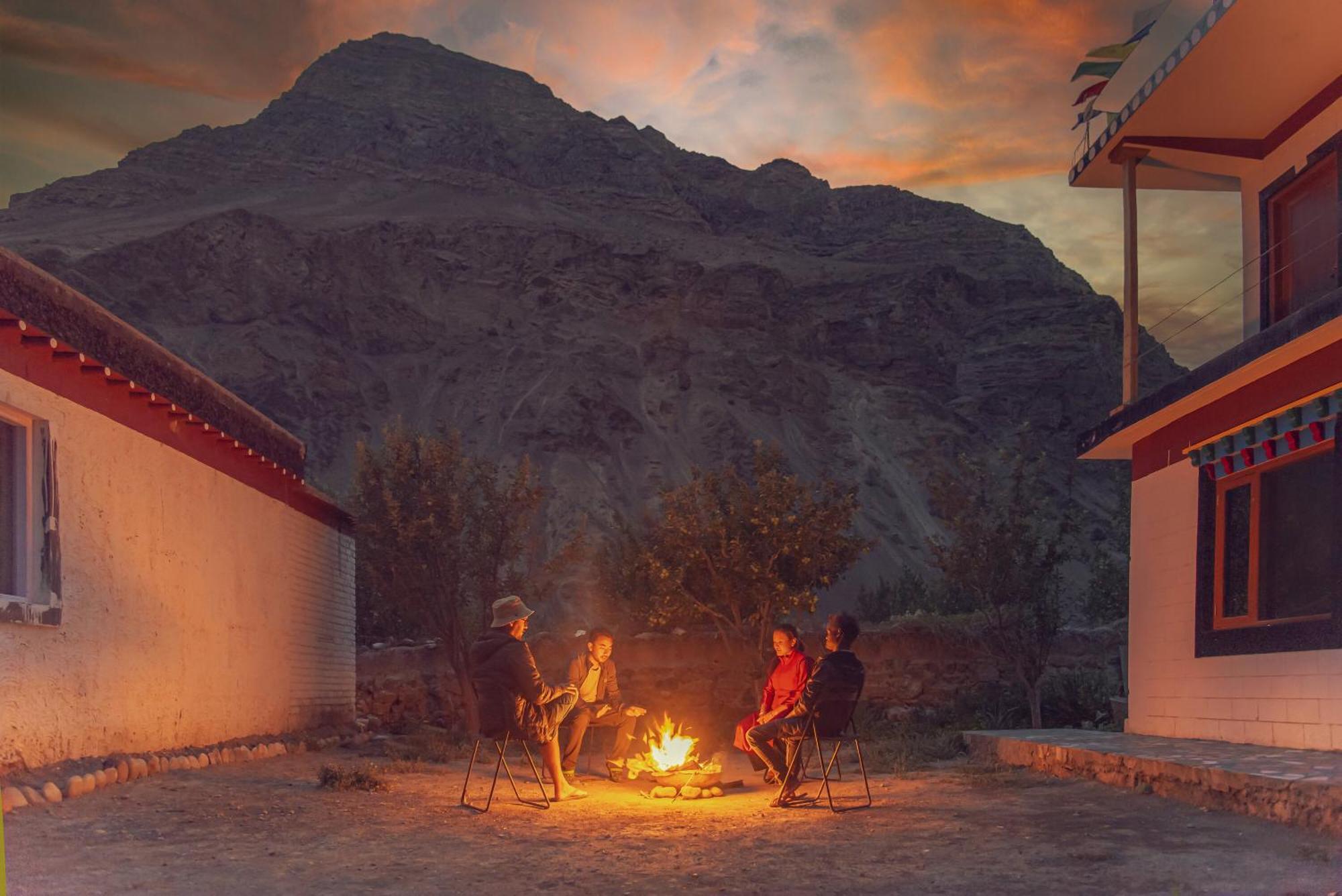 Echor Mud Huts Tabo, Spiti Valley Kaza Zewnętrze zdjęcie